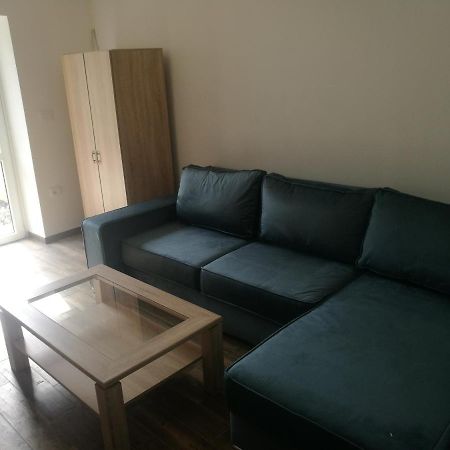 Apartma Burjuca Διαμέρισμα Ajdovščina Εξωτερικό φωτογραφία